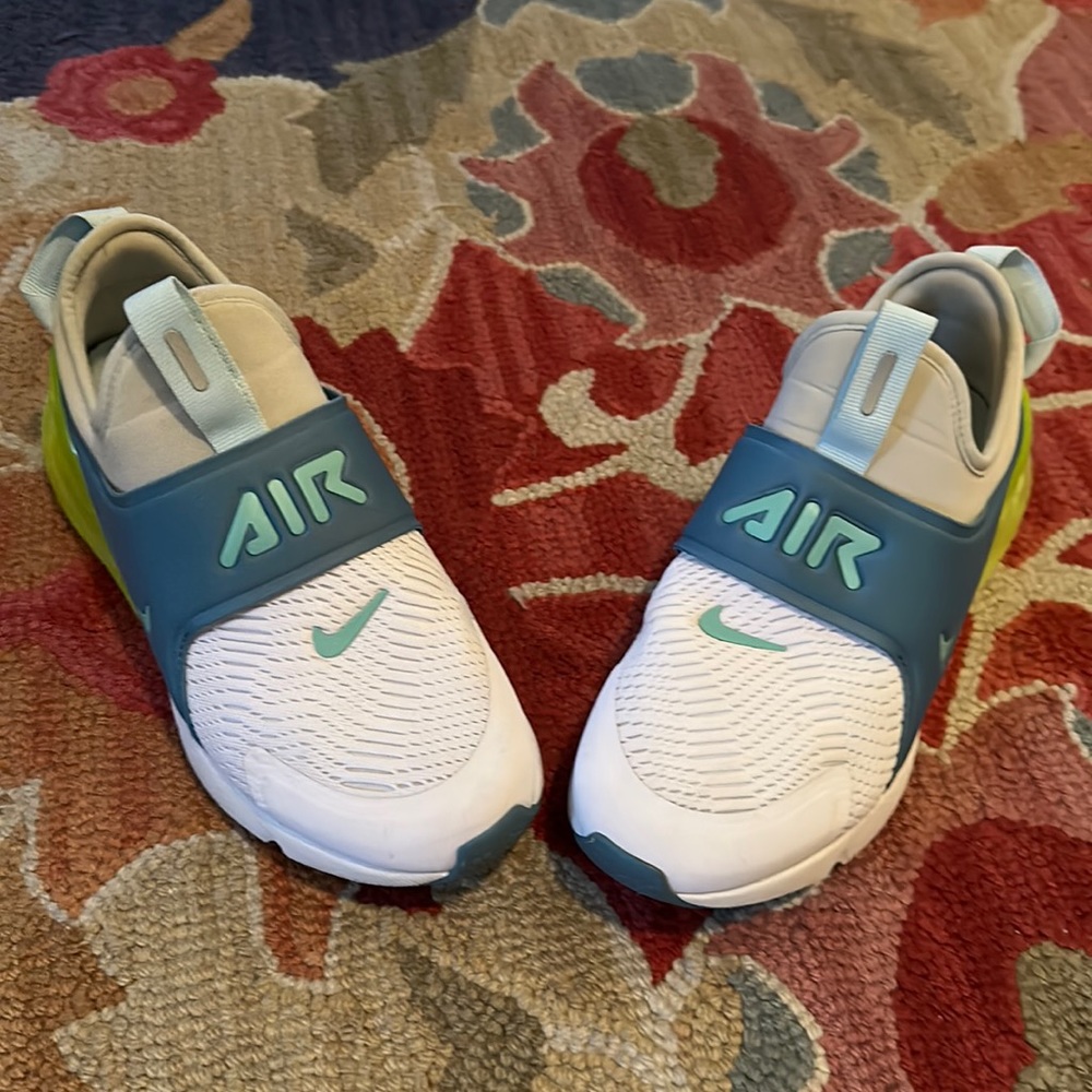Nike slip on sneakers